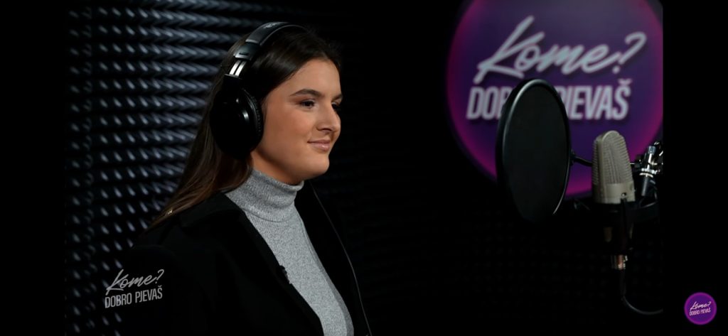 Ивана на такмичењу ,,Коме добро пјеваш“