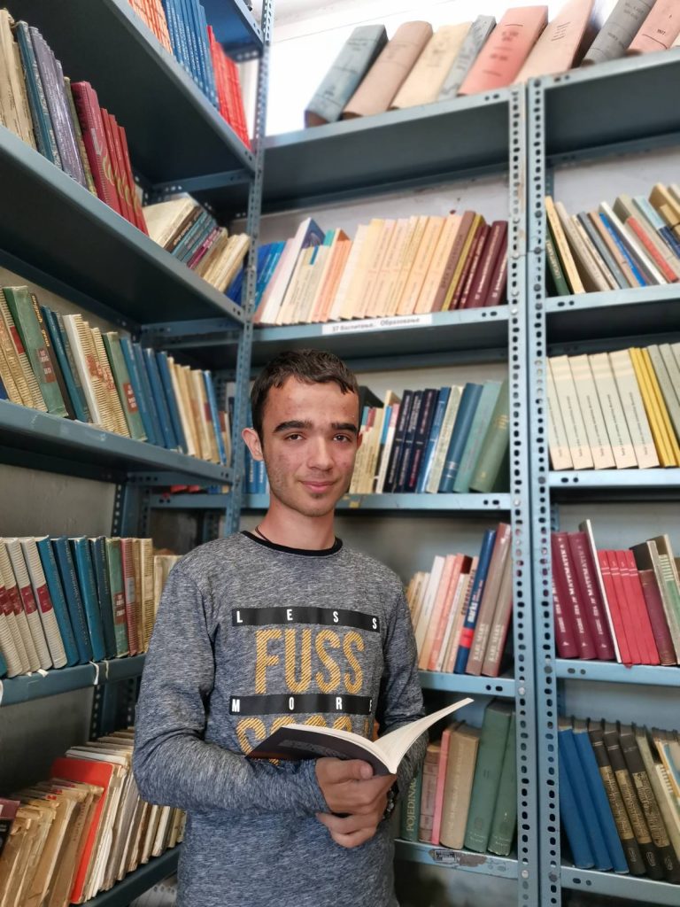 Иванова пјесма у зборнику ,,Када се нови дан из стиха роди“